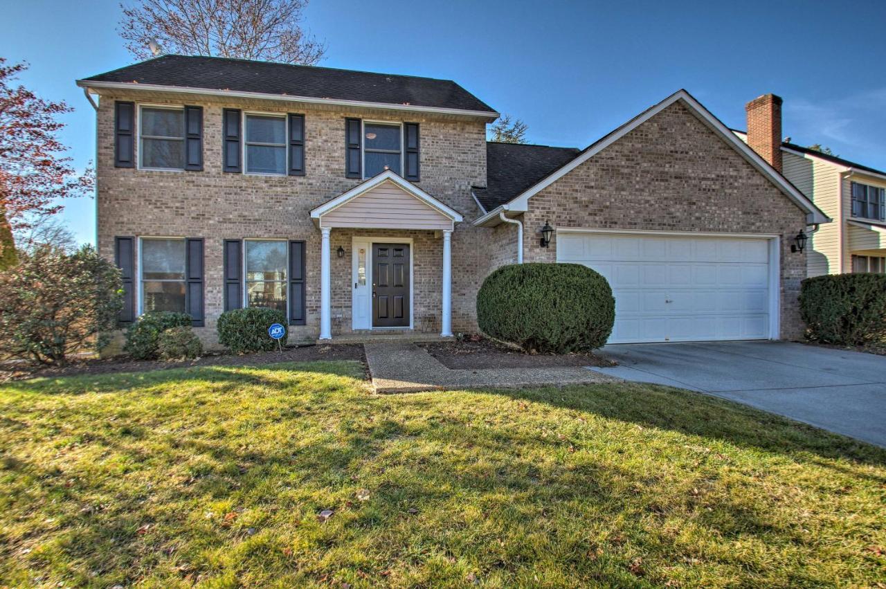 Central Harrisonburg Home With Fenced-In Yard! Exterior photo